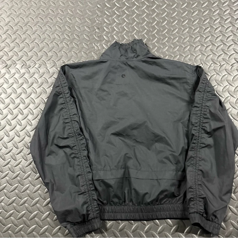 Athleta Girl Allison Felix Black Windbreaker Jacket Youth L 12